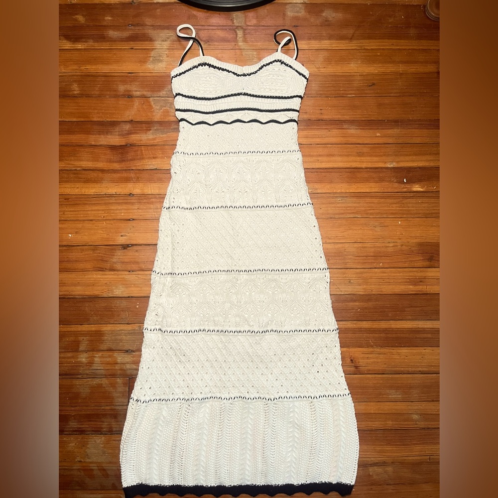 OLIVE & OAK DRESS